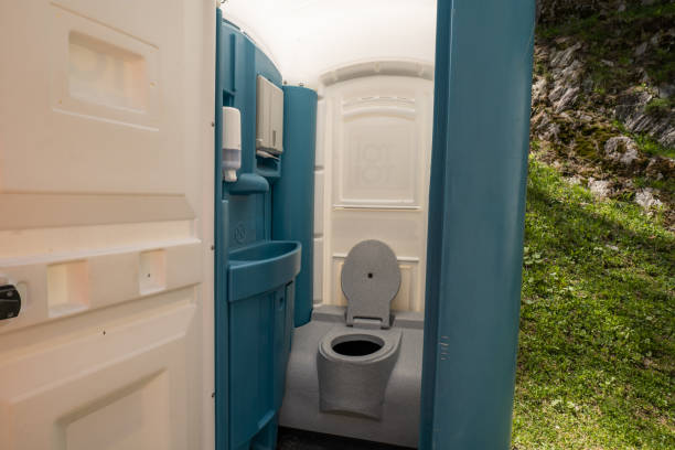 Portable Toilet Options We Offer in Cullowhee, NC